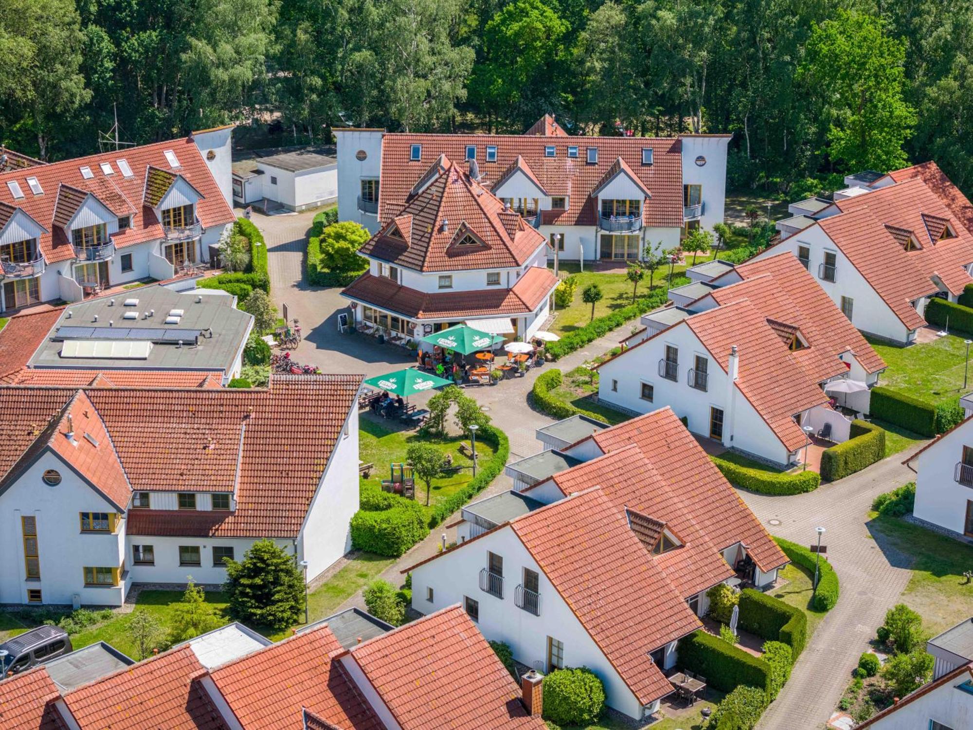 Ferienpark Freesenbruch Wohnung 2 6 - Windrose Zingst Eksteriør bilde